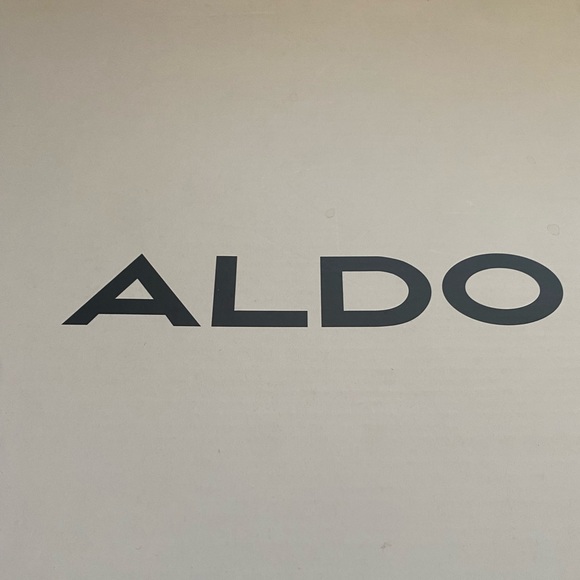 Over knee high-heel boots - Picture 4 of 5